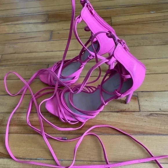 Aldo hot  pink strappy sandals - Picture 3 of 7